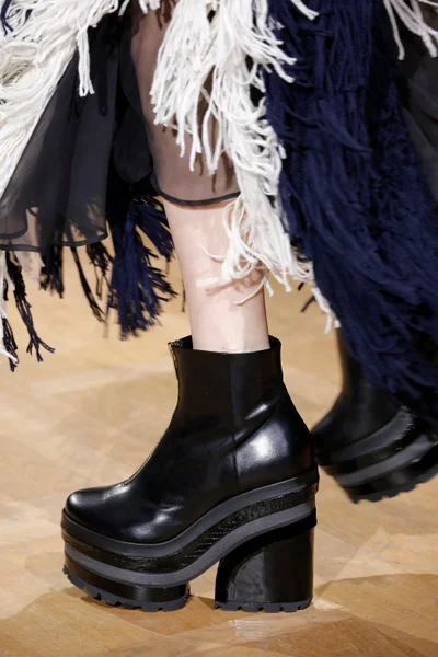 Look 54